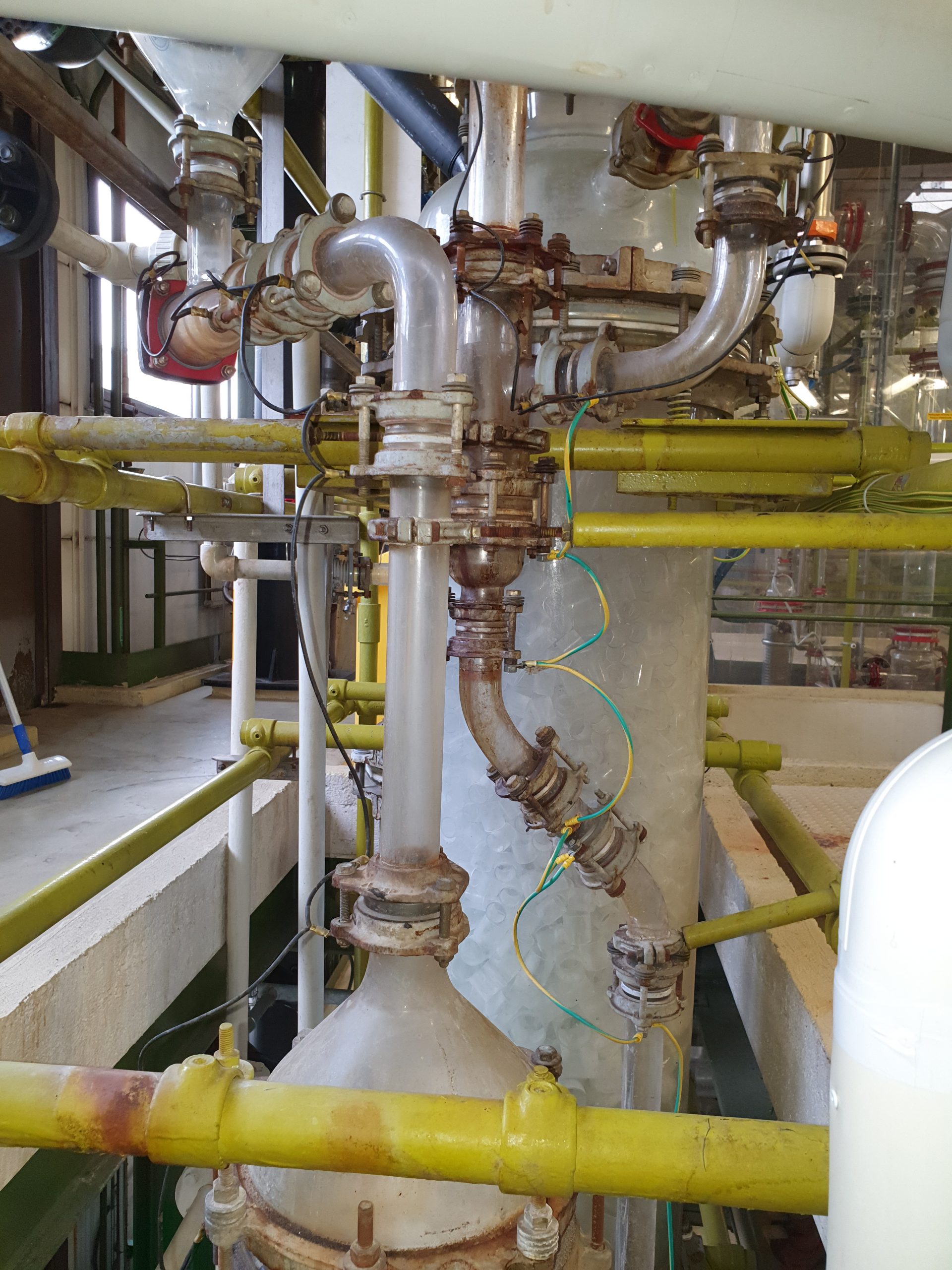 Montage verre maintenance industrielle Albiol et Gabrielli